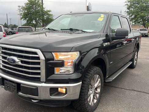 Used 2016 Ford F150 XLT w/ Equipment Group 302A Luxury AWD/4WD image 13