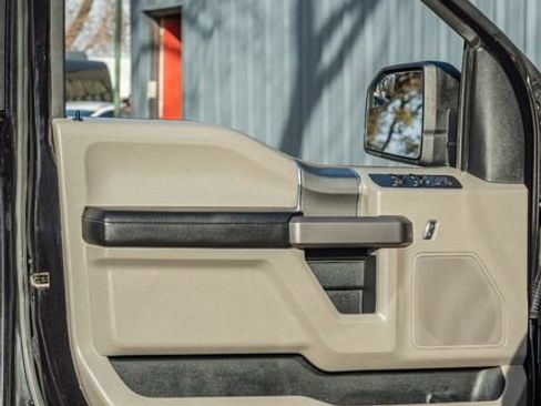 Used 2019 Ford F150 XLT w/ Equipment Group 302A Luxury image 17