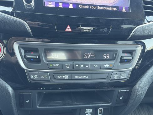 Certified 2023 Honda Ridgeline Black Edition image 35