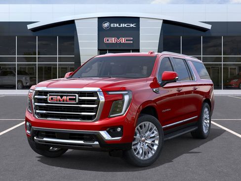 New 2025 GMC Yukon XL Elevation image 20