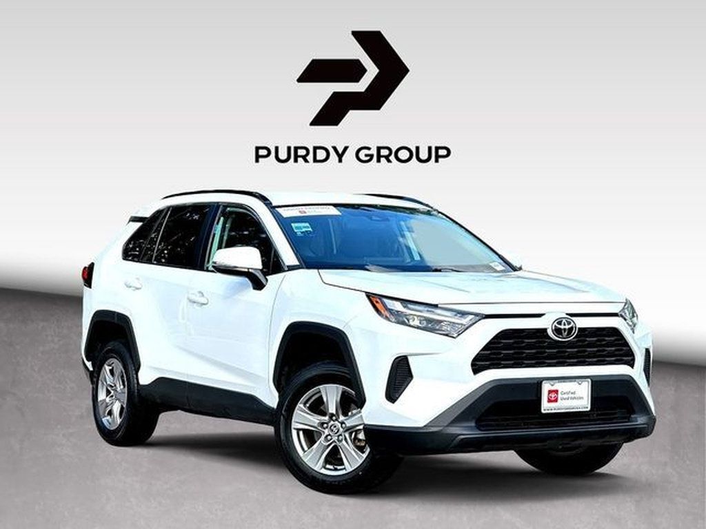 Certified 2025 Toyota RAV4 XLE AWD/4WD image 1