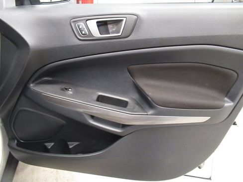 Used 2022 Ford EcoSport SE w/ SE Convenience Package AWD/4WD image 10
