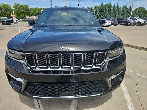 Used 2024 Jeep Grand Cherokee Limited 4xe AWD/4WD image 3