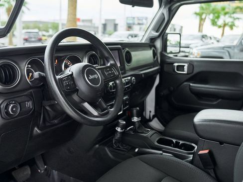 Used 2023 Jeep Wrangler Sport image 2