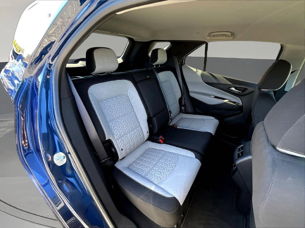 Used 2022 Chevrolet Equinox LS w/ LS Convenience Package FWD image 26