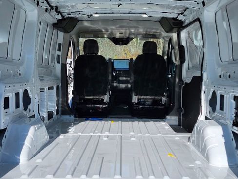 New 2026 Ford Transit 250 Low Roof image 27