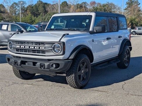 New 2025 Ford Bronco Big Bend w/ Black Diamond Package image 7