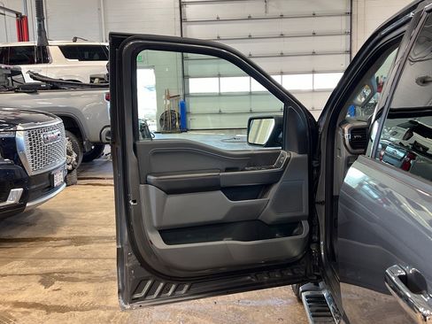 Used 2025 Ford F150 XLT w/ Equipment Group 301A Standard image 10