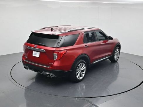 Used 2021 Ford Explorer Platinum w/ Equipment Group 601A AWD/4WD image 40