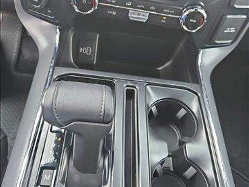 New 2026 Ford F150 XLT w/ XLT Black Appearance Package image 23