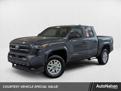 New 2025 Toyota Tacoma SR5