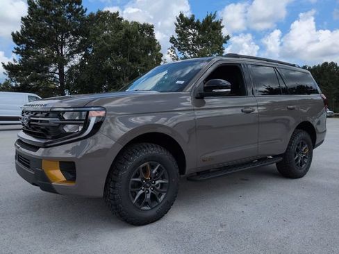 New 2027 Ford Expedition Tremor w/ Driver's Package AWD/4WD image 7