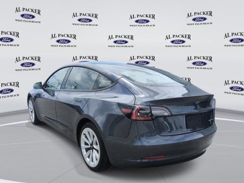 Used 2022 Tesla Model 3 Long Range AWD/4WD image 3