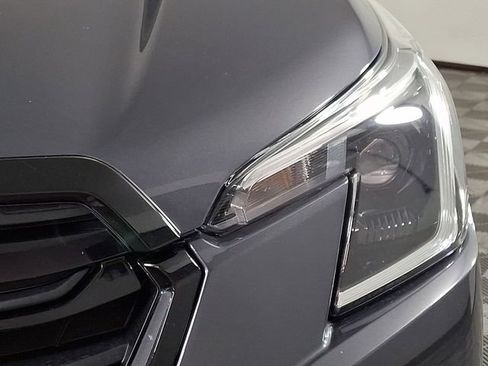Used 2022 Subaru Forester Premium AWD/4WD image 12