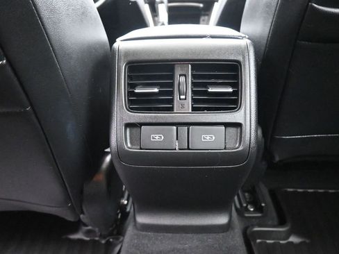Used 2022 Honda Accord EX-L image 36