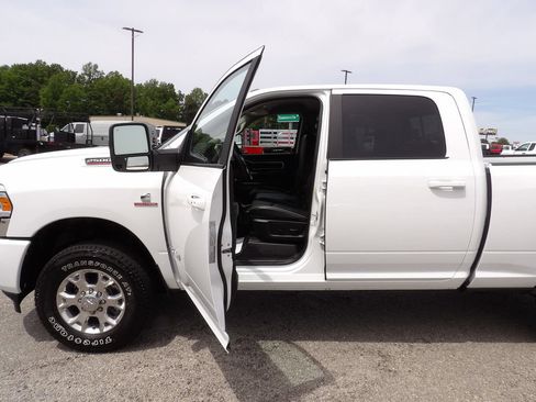 Used 2024 RAM 2500 Laramie w/ Safety Group AWD/4WD image 13