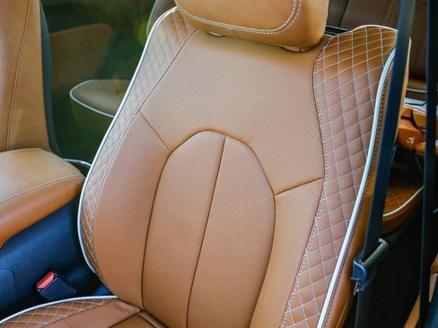 New 2026 Chrysler Pacifica Pinnacle image 27