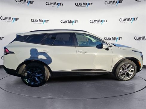 Used 2024 Kia Sportage SX image 6