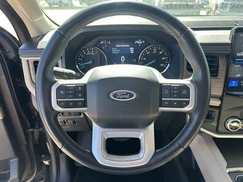 Used 2024 Ford Expedition Max Limited image 6