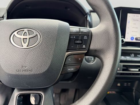 Used 2025 Toyota Camry LE FWD image 20