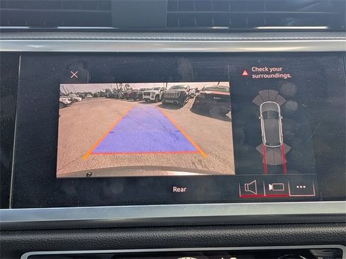 Used 2020 Audi Q3 2.0T Premium Plus w/ Premium Plus Package image 23