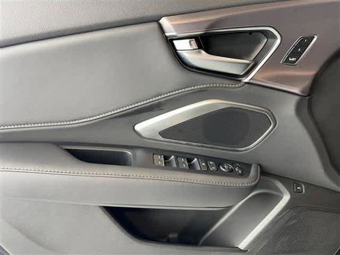 New 2026 Acura RDX SH-AWD image 16