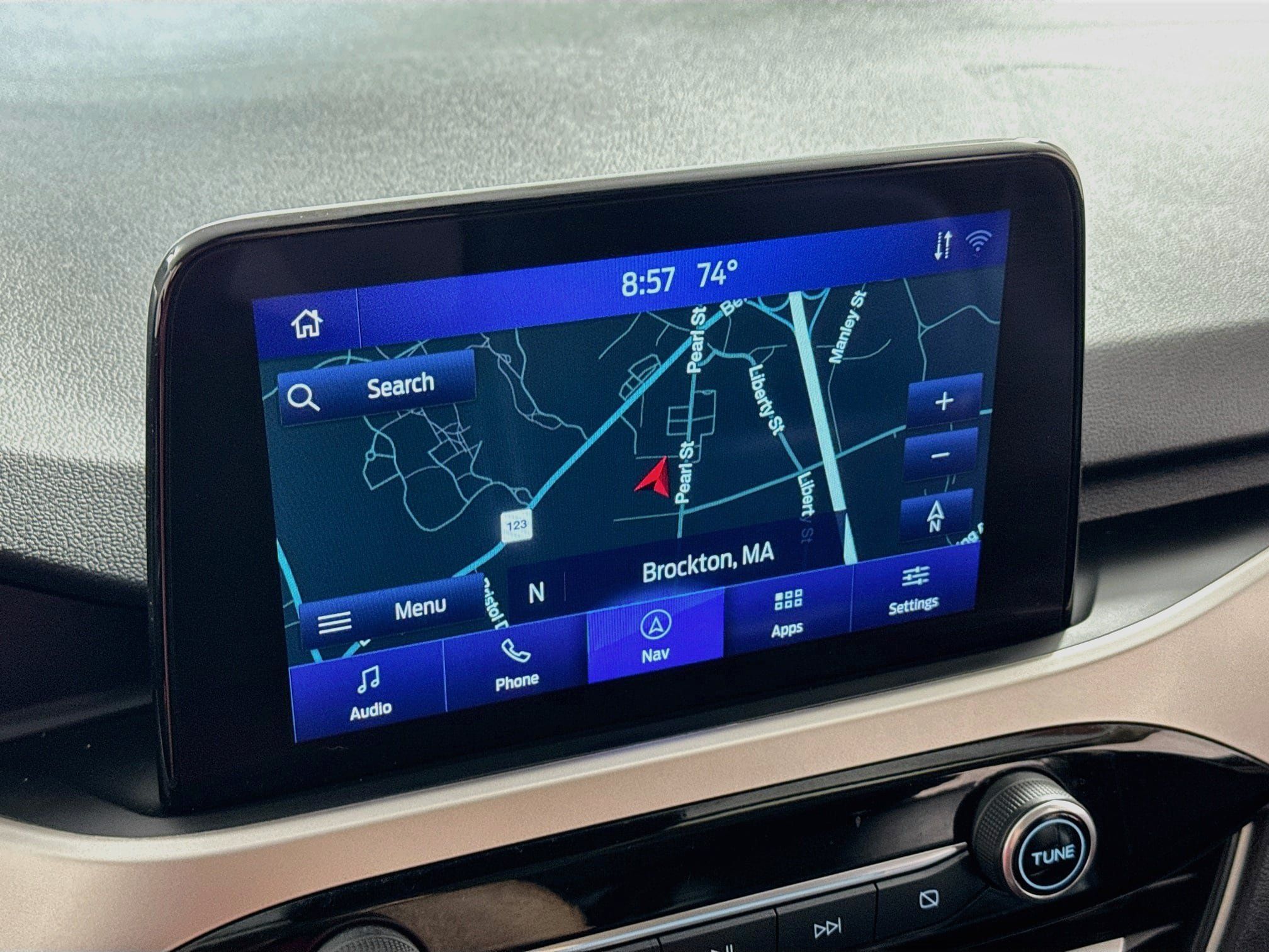 Used 2020 Ford Escape SEL AWD/4WD image 2