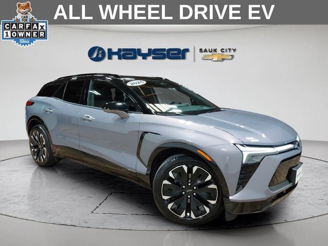 Used 2026 Chevrolet Blazer EV RS AWD/4WD image 1