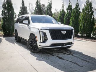 Used 2025 Cadillac Escalade Sport Platinum w/ LPO, ONYX Package video 2