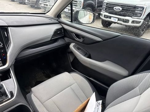 Used 2023 Subaru Outback Premium AWD/4WD image 20