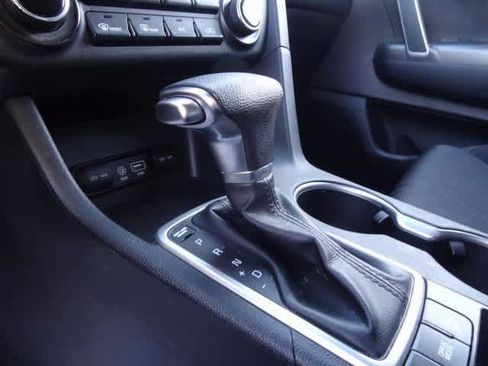 Used 2017 Kia Sportage LX image 15