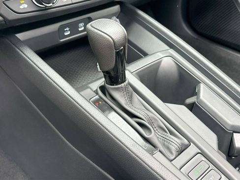 New 2025 Honda Accord SE image 13