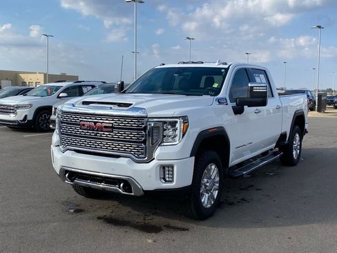 Used 2021 GMC Sierra 2500 Denali w/ Denali Ultimate Package image 3