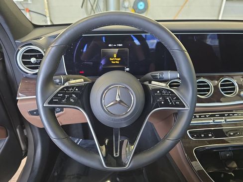 Certified 2023 Mercedes-Benz E 350 4MATIC Sedan image 21