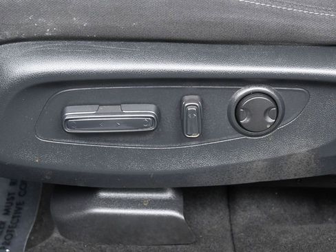 Used 2024 Honda CR-V EX image 12