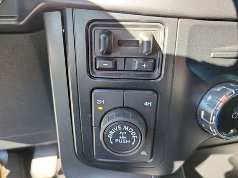 Used 2024 Ford F150 XLT w/ Equipment Group 302A MID image 27