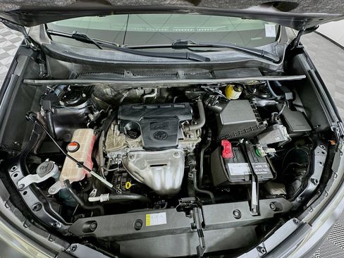 Used 2015 Toyota RAV4 LE image 30