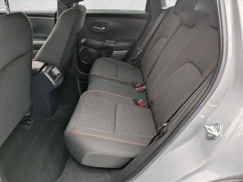 Used 2024 Honda HR-V Sport image 16