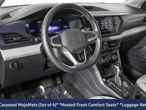 Used 2023 Volkswagen Taos SE w/ Panoramic Sunroof Package AWD/4WD image 5