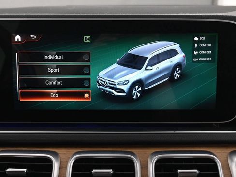 Used 2022 Mercedes-Benz GLS 450 4MATIC image 45