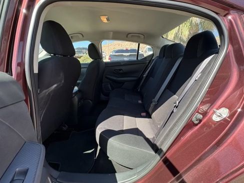 Used 2024 Nissan Sentra SV image 10