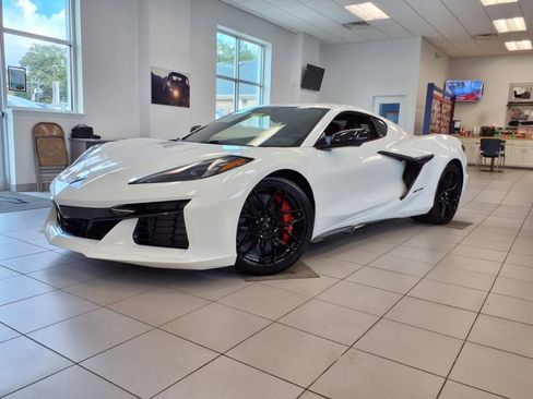New 2025 Chevrolet Corvette Z06 w/ Battery Protection Package RWD image 3