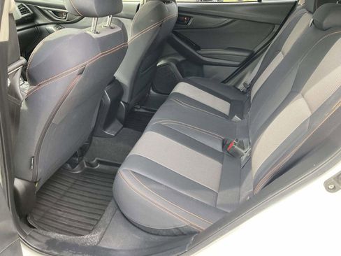 Used 2019 Subaru Crosstrek 2.0i Premium image 9