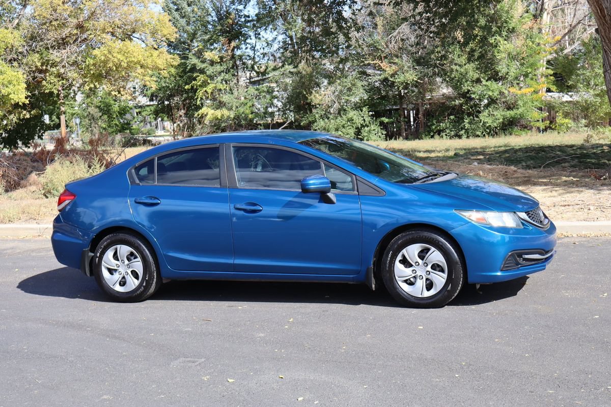 Used 2014 Honda Civic LX image 2