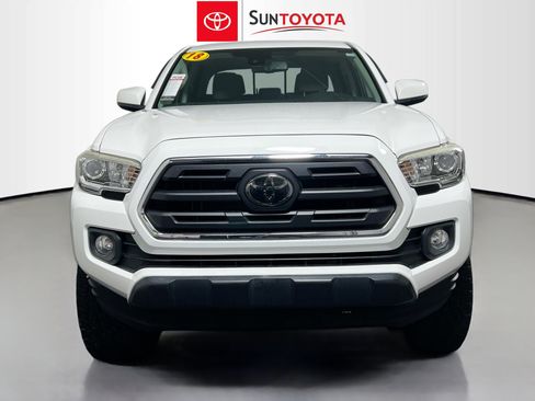Used 2018 Toyota Tacoma SR5 image 10
