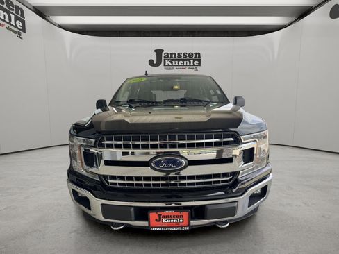 Used 2018 Ford F150 XLT w/ Equipment Group 302A Luxury AWD/4WD image 4