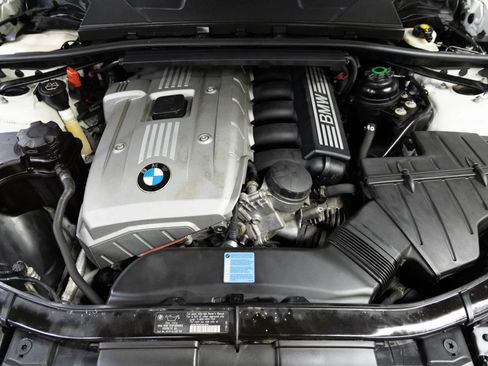 Used 2006 BMW 325xi Wagon image 7