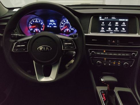 Used 2020 Kia Optima LX FWD image 22