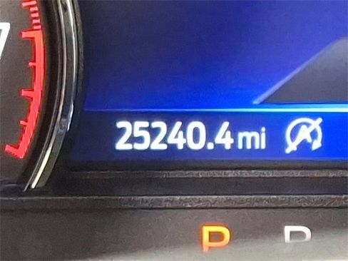 Used 2023 Ford Explorer XLT w/ Equipment Group 202A image 20