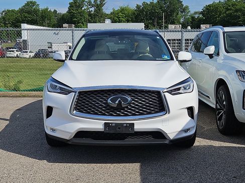 Used 2020 INFINITI QX50 Luxe w/ Navigation Package AWD/4WD image 2